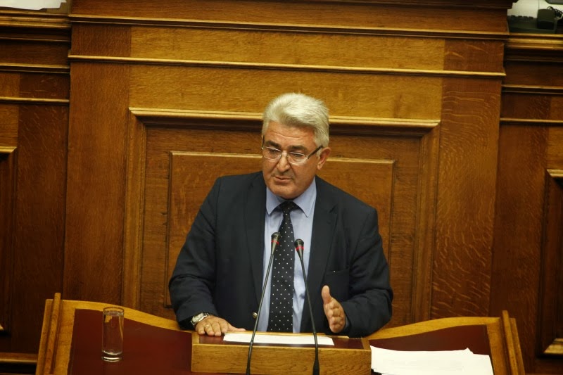 Ποιος είναι ο βουλευτής της ΝΔ που είπε τη Χούντα «Επανάσταση» και κάνει το Κατερίνη-Αθήνα με το ΚΤΕΛ