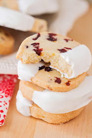 These cranberry orange shortbread cookies are rich and buttery, with the perfect contrast of flavors and textures! 