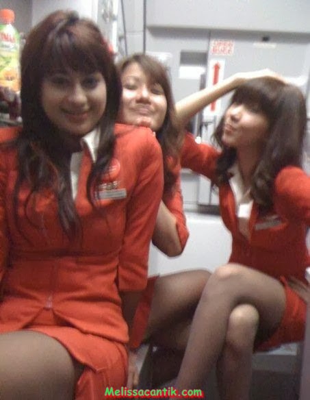 Cute Indonesian Stewardess New Photo Gallery 2013