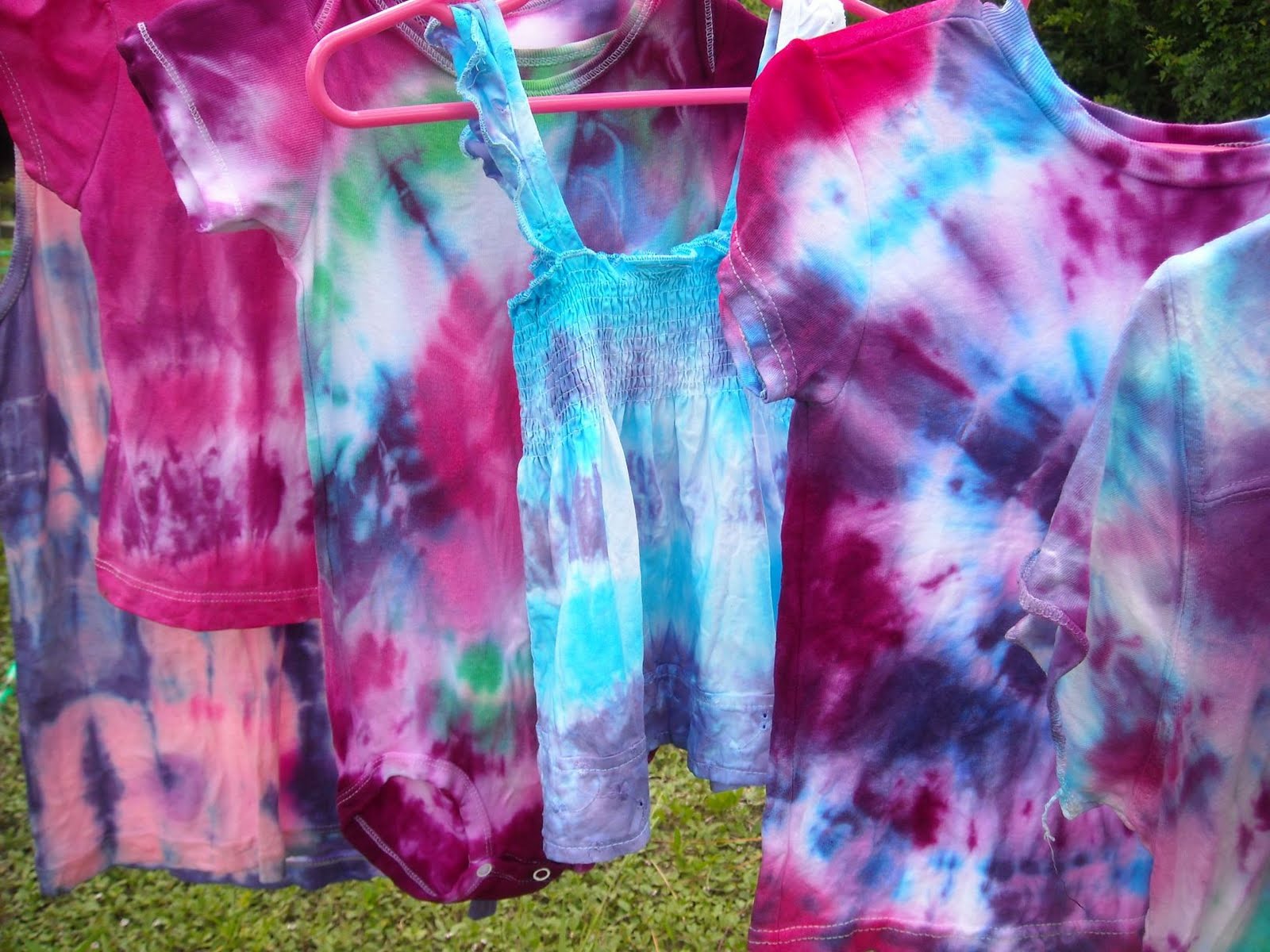 Тай дай белый