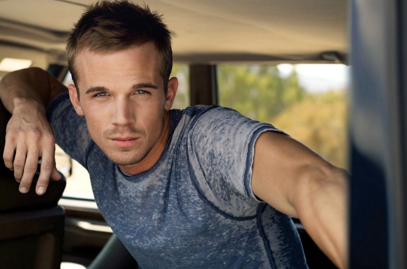 Rants of a Diva: 100 Hot and a Dame: #88 Cam Gigandet