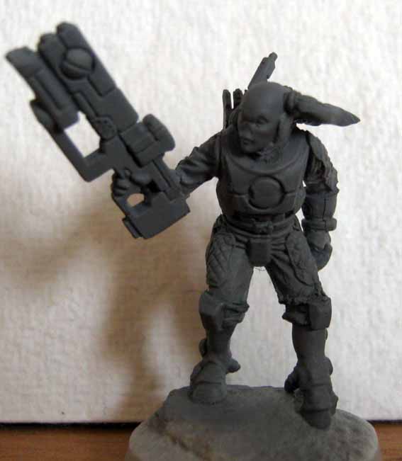 Tangentially related, here's a conversion of a female tau Fire Warrior...