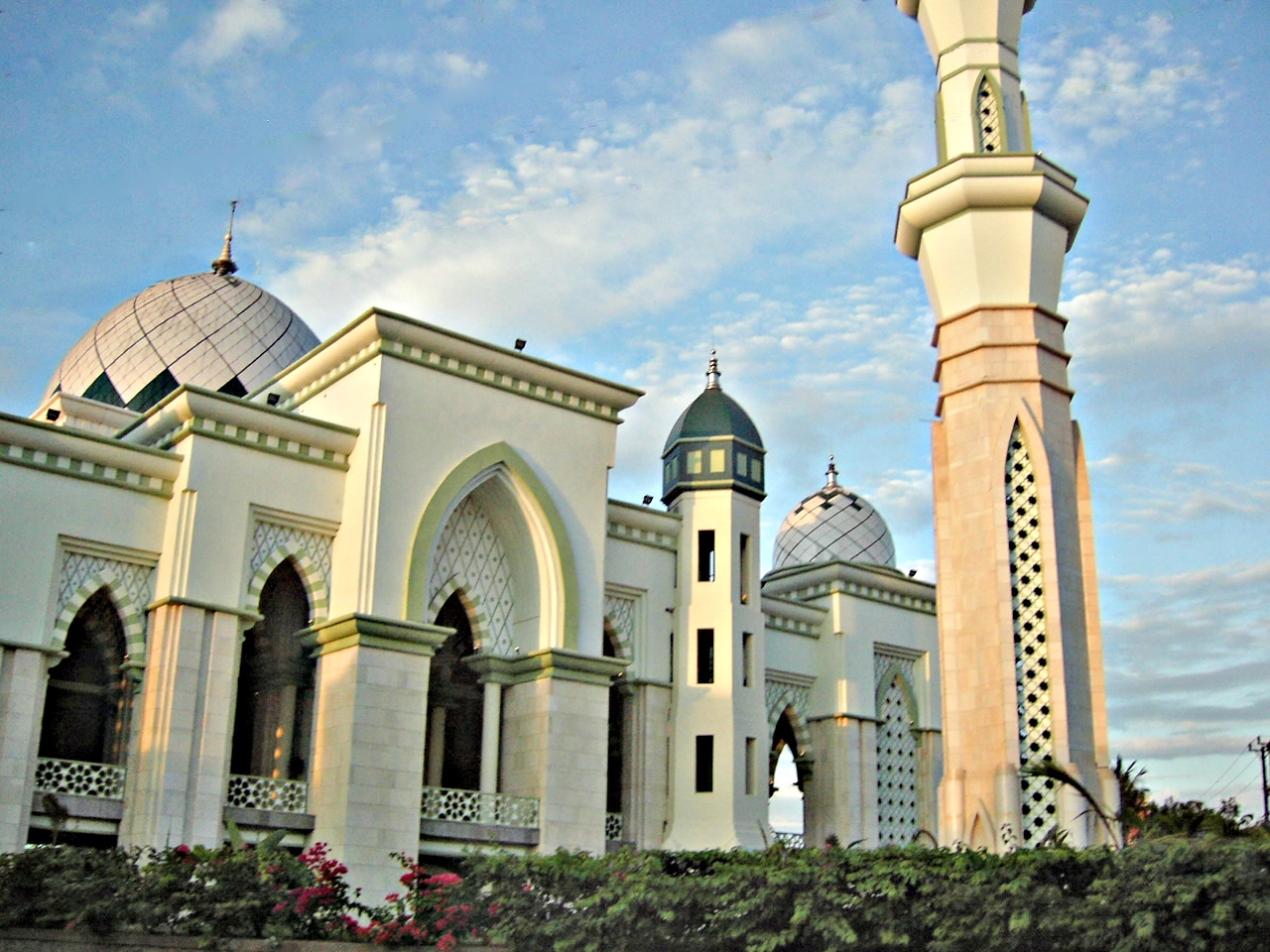 Masjid Raya Tanjung Pura Langkat Sumatera Utara Indonesia | Fauzi Blog