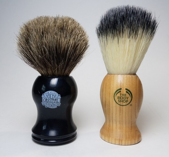 The Body Shop Synthetic Shave Brush
