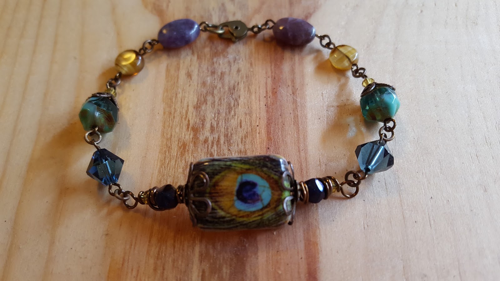 Vintage Treasures Jewelry