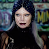 Fergie lançou seu "Double Dutchess" e, c*ralho, nós estamos vendo tudo em dobro
