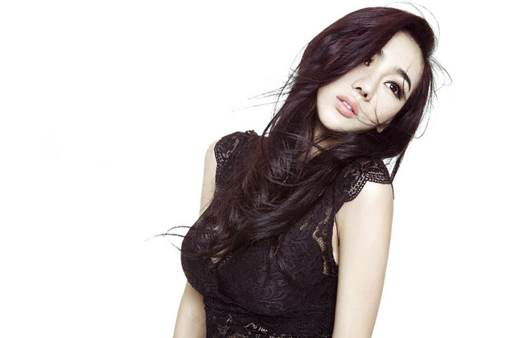 碧波盪樣任你昅