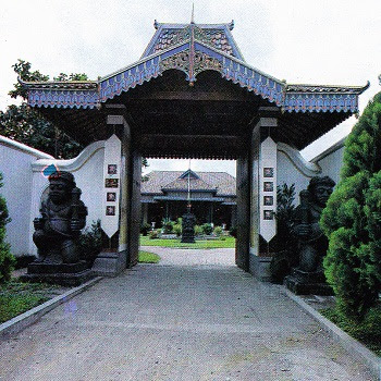 Traditional Architecture Java - picture interior design