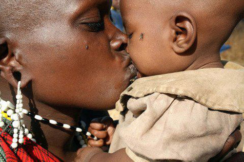 Fotos Comoventes de Mães Africanas