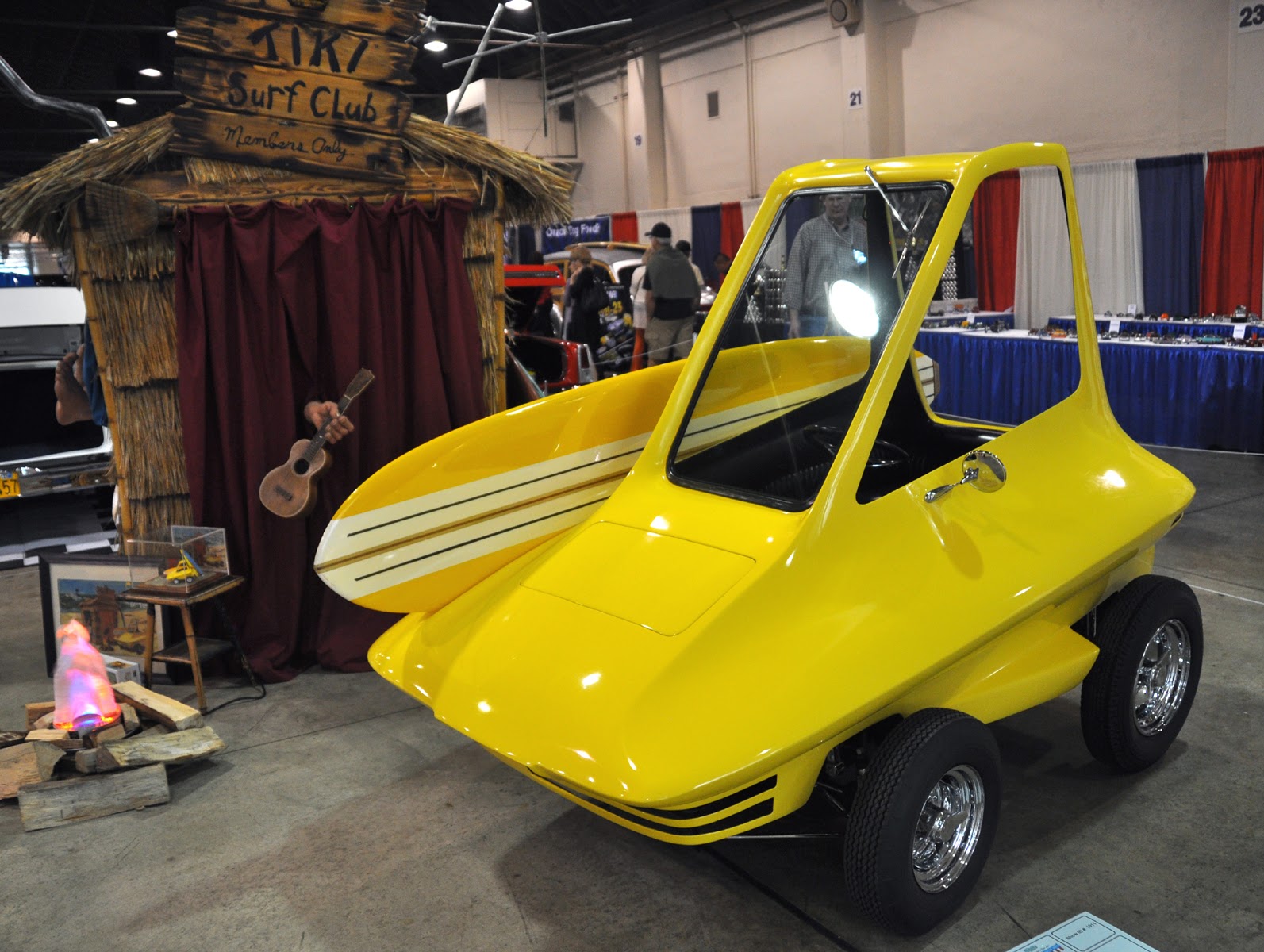 Just A Car Guy: Ed Roths Surfite was at the Grand National Roadster Show