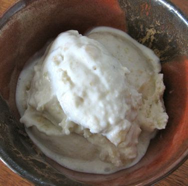 pineapple guava ice cream, feijoa ice cream