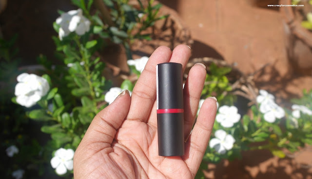 essence lipsticks packaging