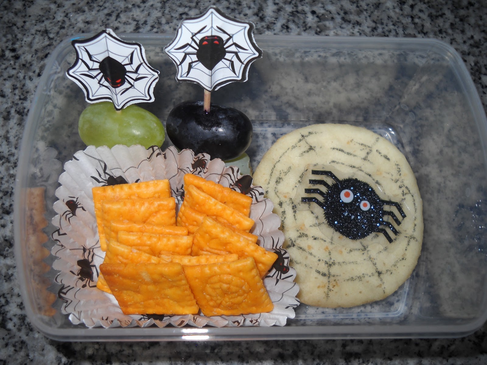 Licious Lunches: Halloween Themed Kindergarten Snacks