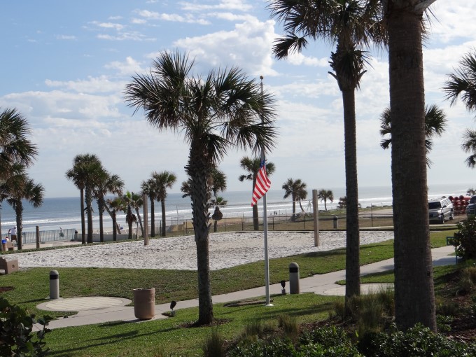 Walkabout With Wheels Blog: On the Pier at Breakers Oceanfront Park in