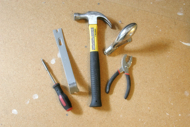 Is your home filled with nasty, old carpet? Pull it up! The 10 tools needed to remove carpet. Learn how to remove the carpet, tack strips, and staples in any home by using the best tools for carpet removal. #diyproject #renovation #demo How to Remove Carpet | Carpet Removal Tools | Tools for Removing Carpet | Tools to Remove Carpet 