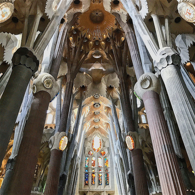 sagrada familia barcellona interni