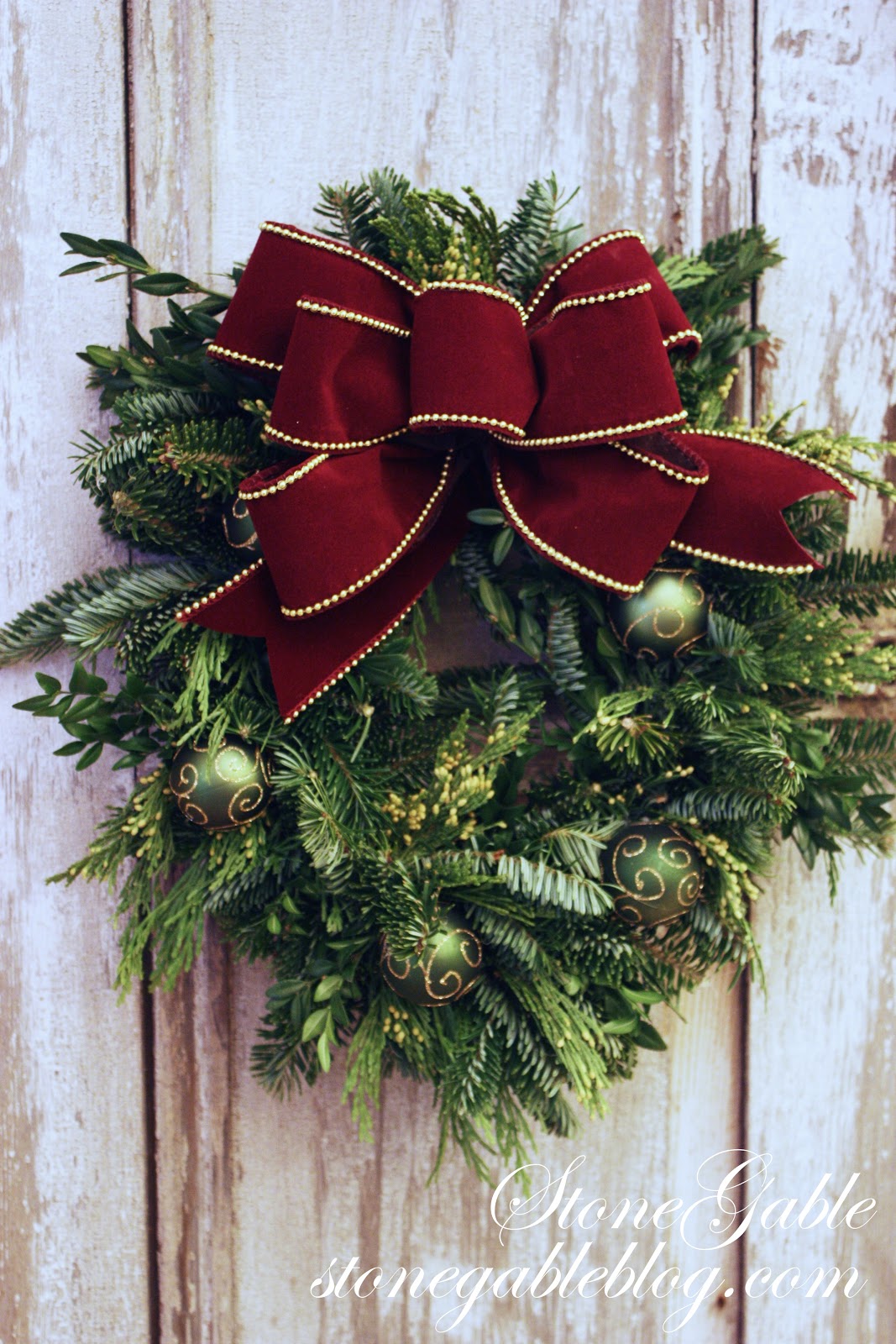 THE EASIEST WAY TO MAKE A LIVE WREATH StoneGable