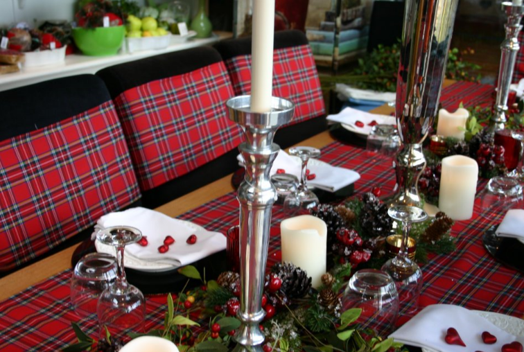 Simply Bows & Chair Covers Simply Getting Ready for Christmas How to