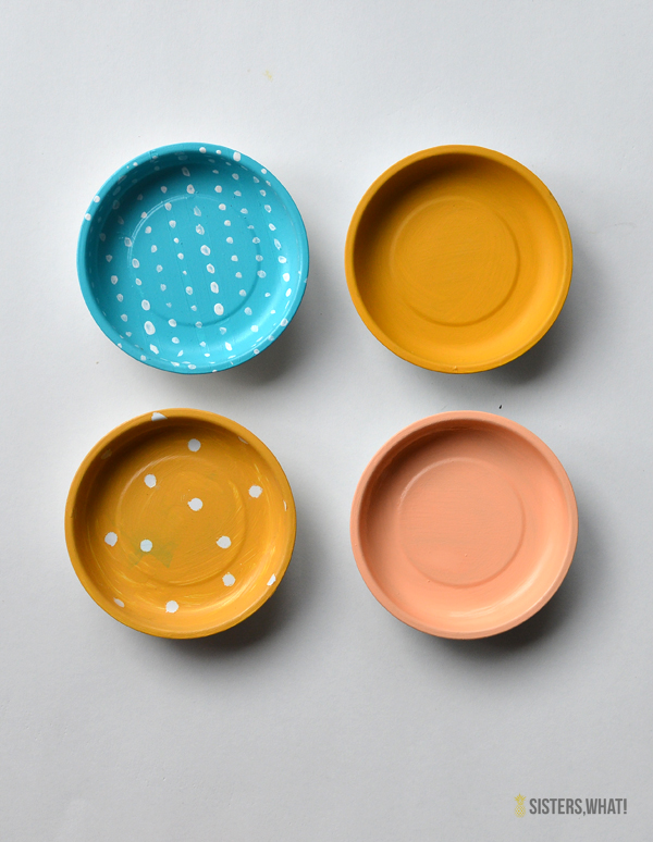 Paint a magnetic bowl and use for bobby pins and other cool things. 
