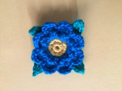 flower pattern for a granny square