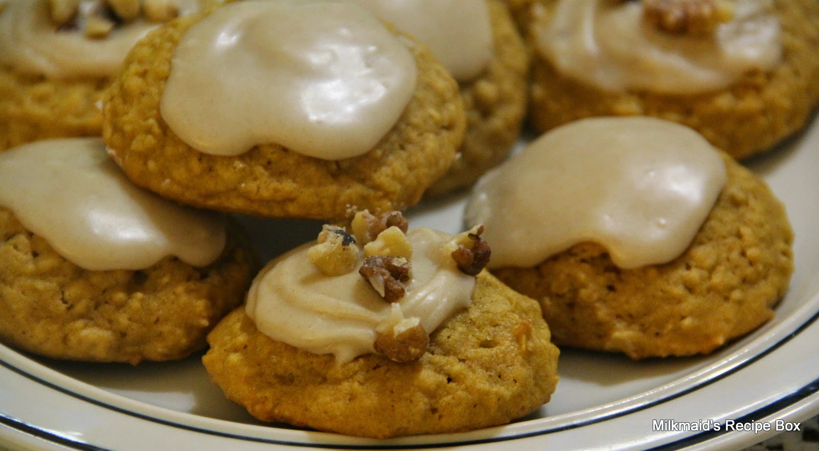 Milkmaid's Recipe Box Oatmeal Butternut Squash Cookies*