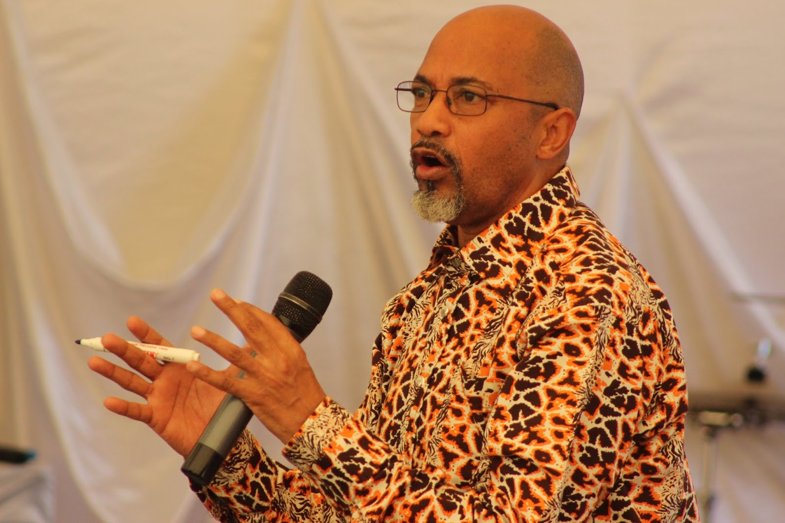Picture Gallery - Bishop Tudor Bismark at the School Of Ministry Session - WordPack Kingdom Convention 2018