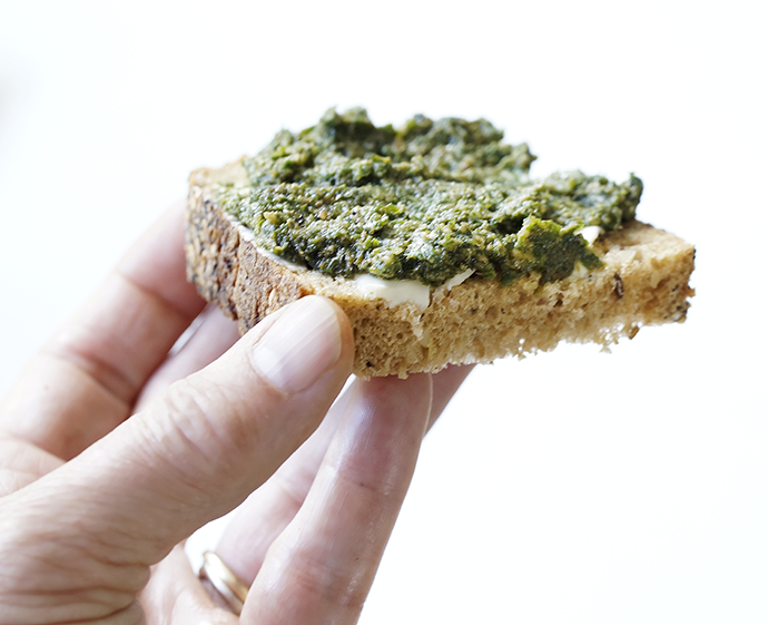 Ynas Design Blog GIERSCH PESTO wie man dem Unkraut im