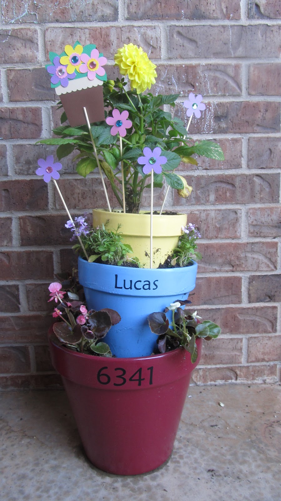 Fast Daze Happy Mother's Day! {Tiered Planters}