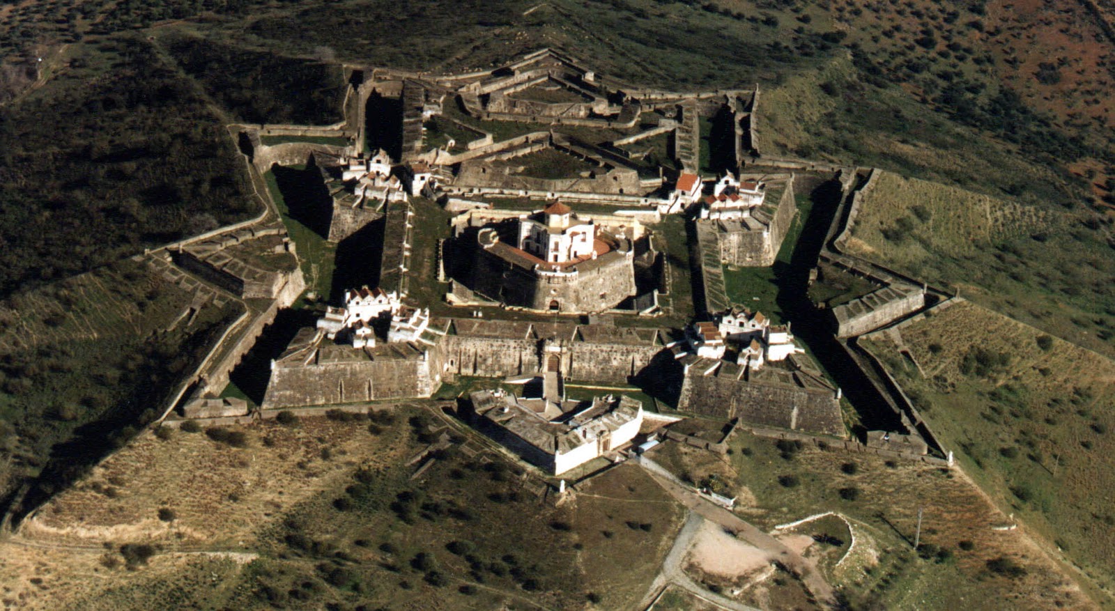 форт большая. крепость кронштадт форт боярд. форт боярд кронштадт. форт носса-сеньора-да-граса португалия. форт александр 1 в кронштадте.