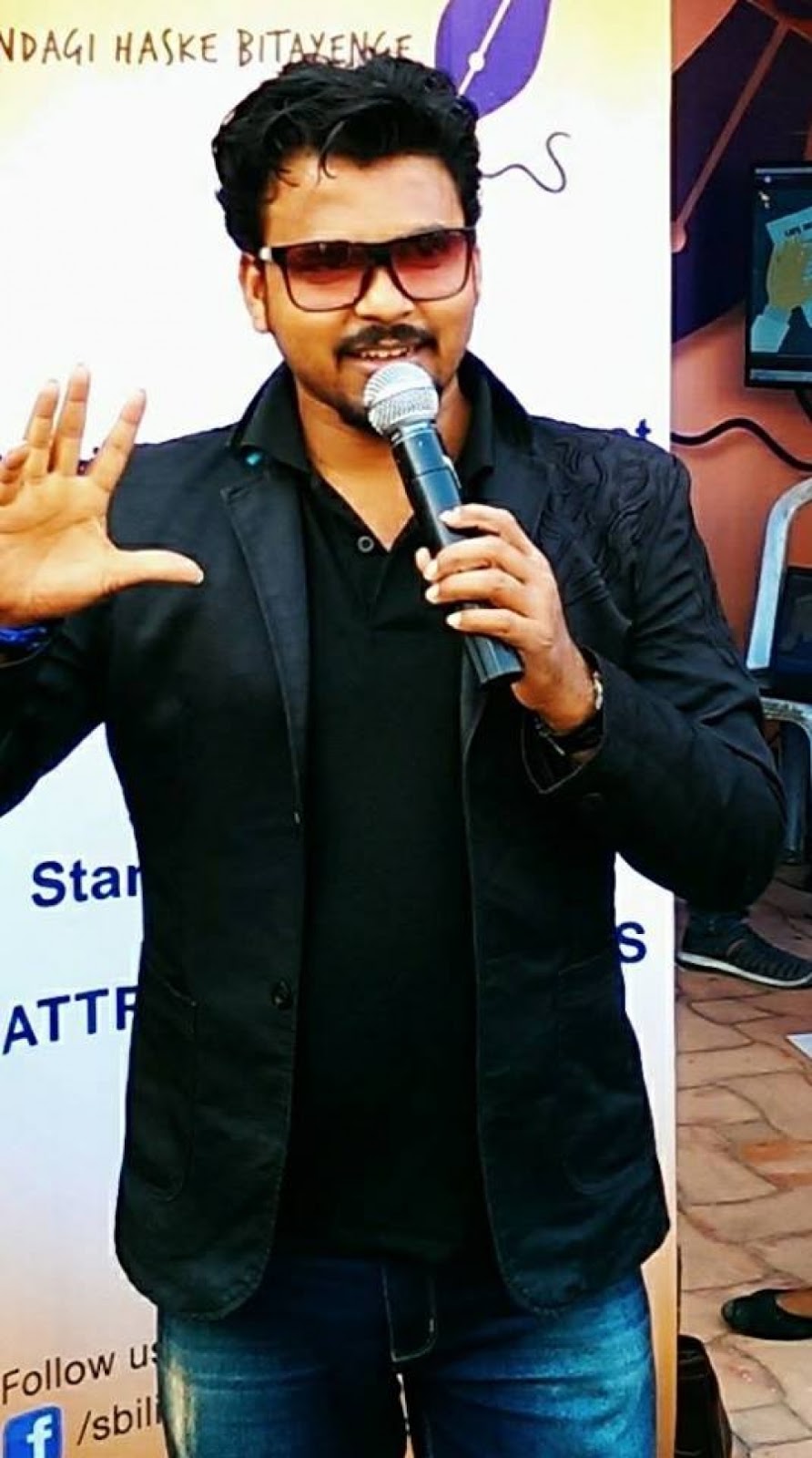 Artist Anchor Anchor Ajay Anchor in Kolkata, West Bengal, India