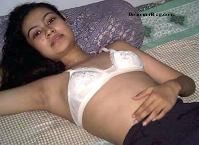 Amar Golpo Ta Amar Apu Ke Niye Amar Apur Naam Jerin Amar Cheye Years Old She Is So Beautiful Figure O Khub E Amar Golpo Ta Amar Apu Ke Niye Amar Apur Naam Jerin Amar Cheye Years Old She Is So Beautiful Figure O Khub E