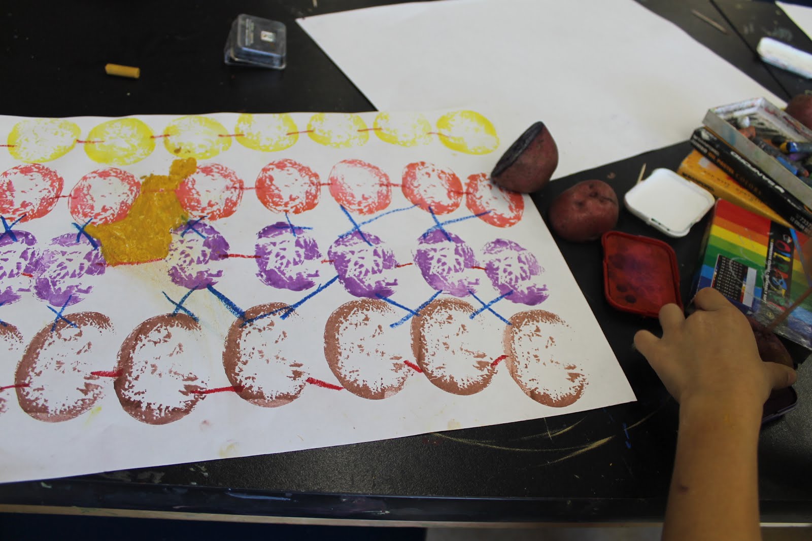 The Adelphi Project: Kindergarten potato prints