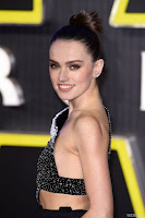 Daisy Ridley HQ photo