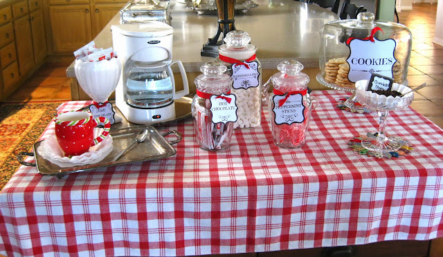 The Beehive Cottage: Christmas Hot Chocolate Bar