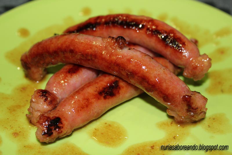 Saboreando Salchichas frescas a la sidra