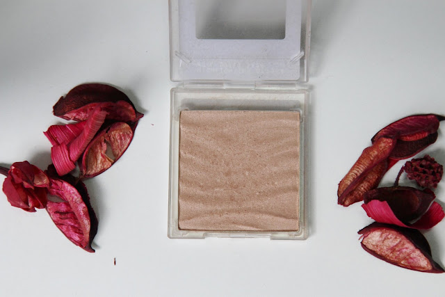 Pó iluminador compacto Highlighting Mary Kay