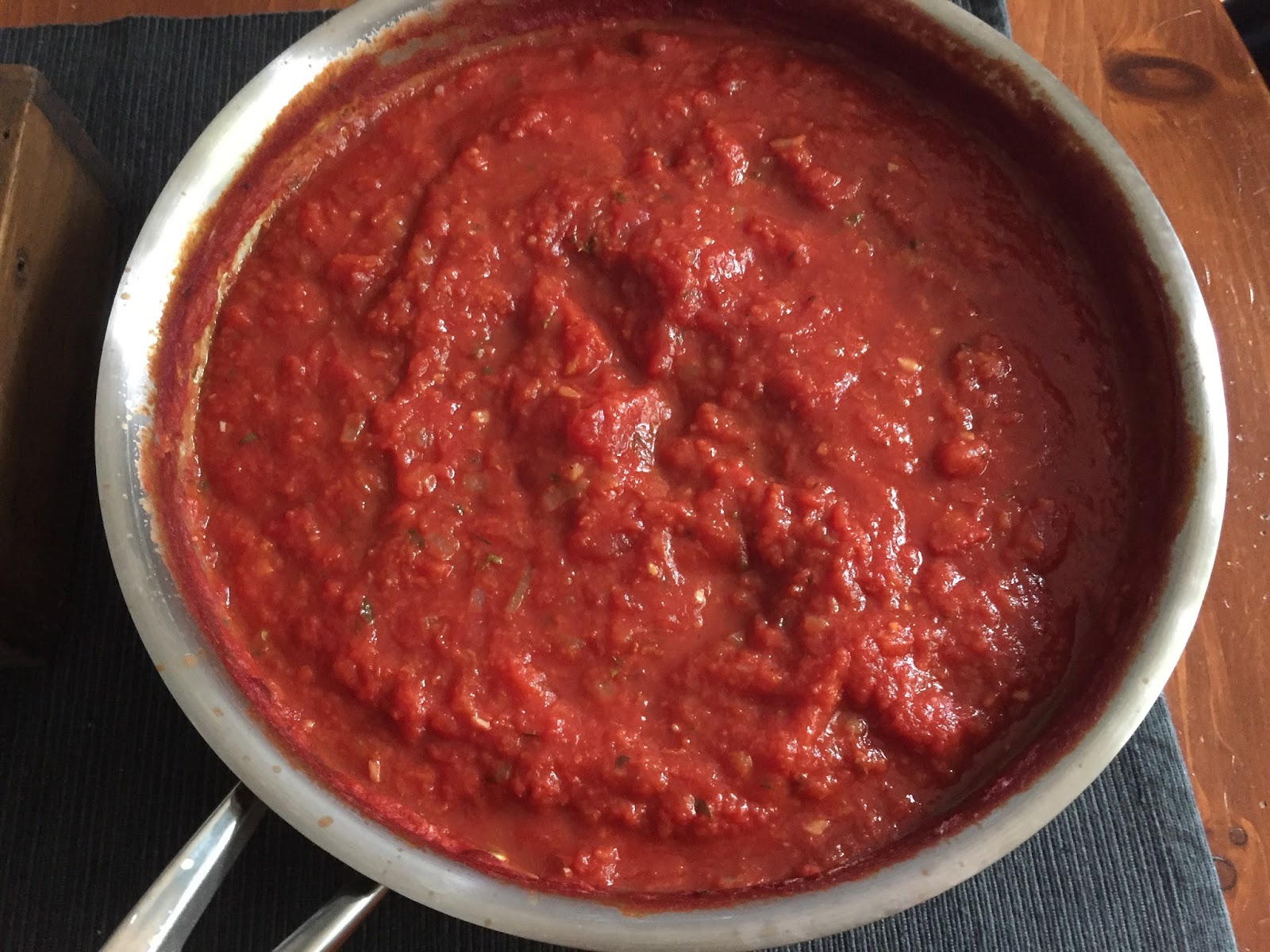 À porc égal Sauce tomate de base de Mario Batali