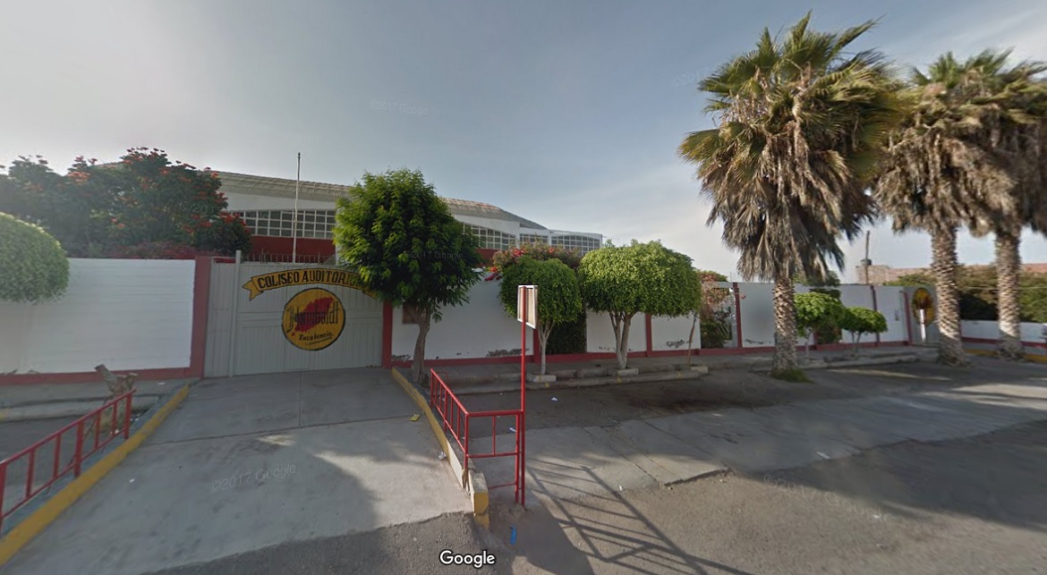 Colegio ALEXANDER VON HUMBOLDT Gregorio Albarracin en Coronel Gregorio Albarracin Lanchipa