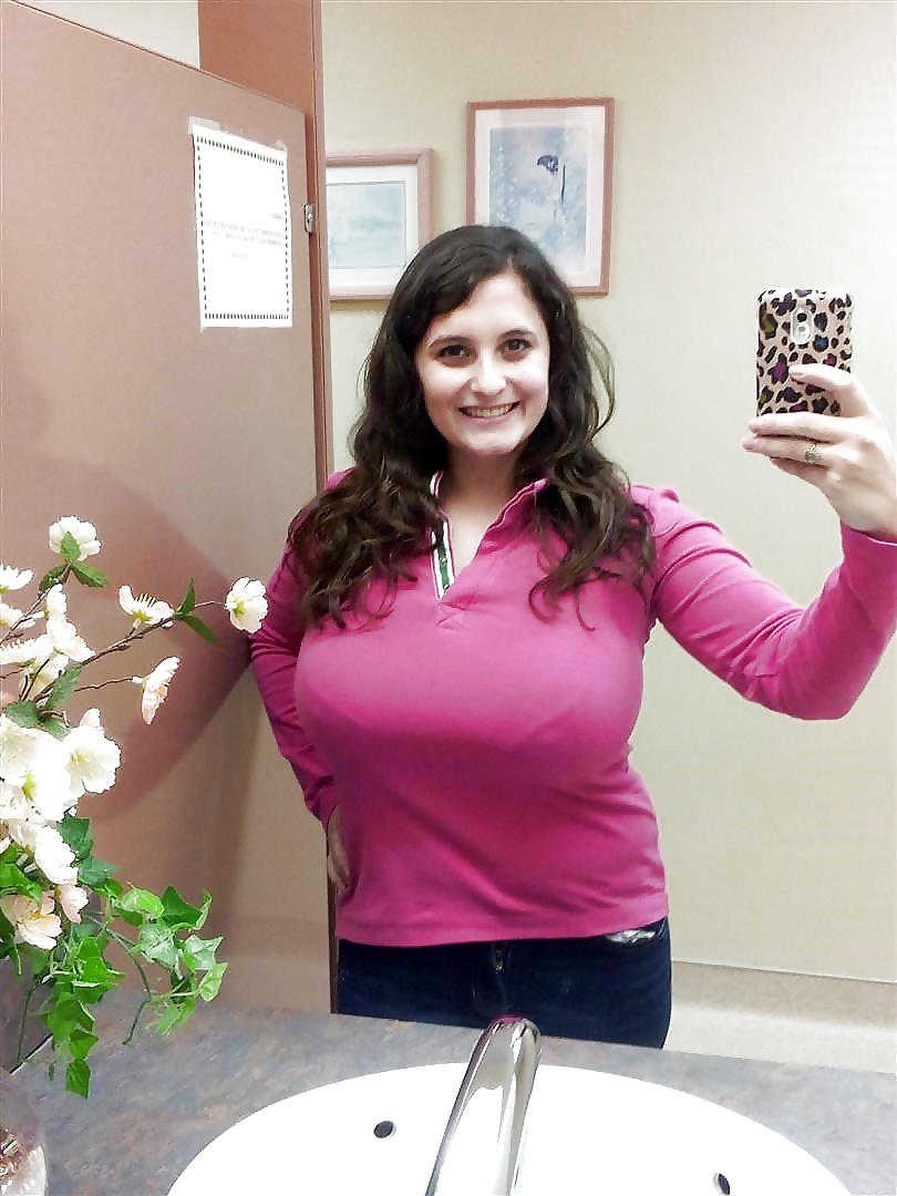 Big%2Bboobs%252C%2Bfully%2Bclothed%2B7.jpg