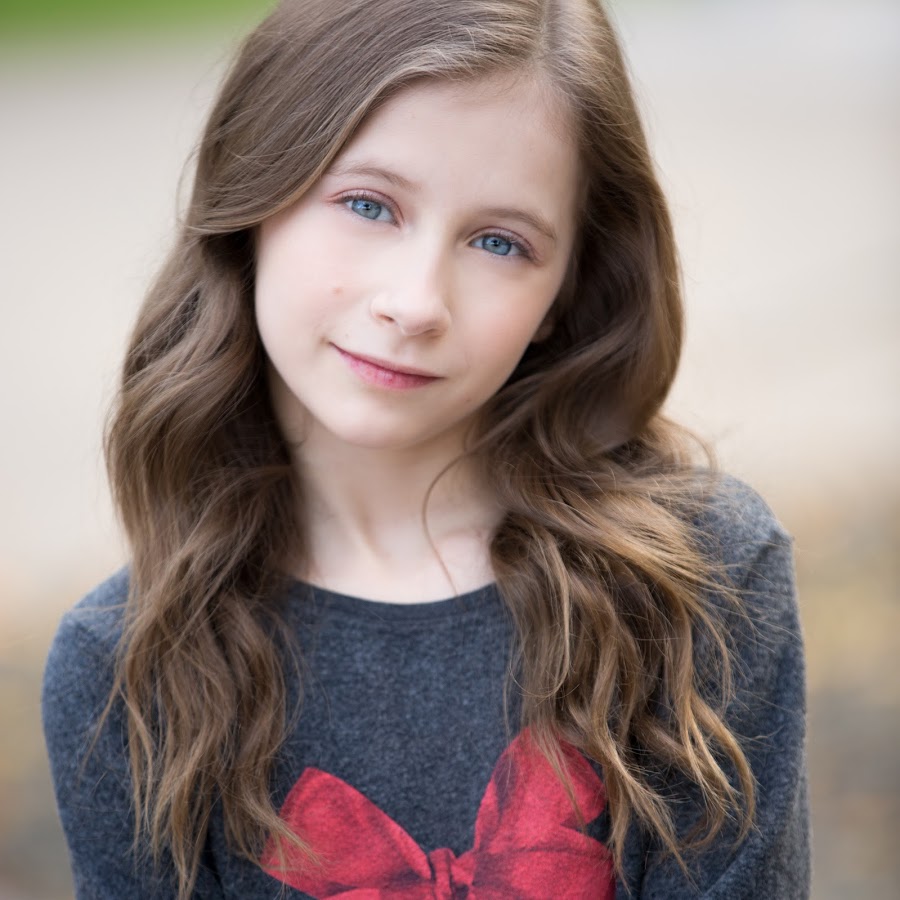 Elliana Walmsley movies list and roles (Chicken Girls - Season 9