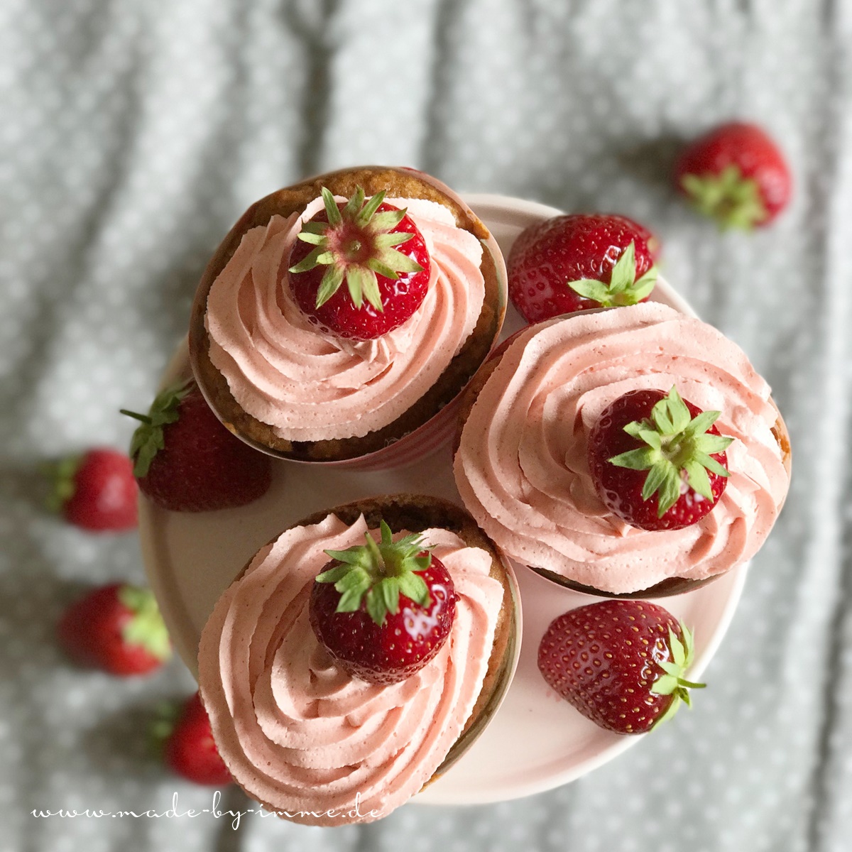 Mhhh,gesunde Erdbeer Muffins! | made-by-imme.de