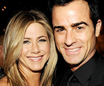 Jennifer Aniston y Justin Theroux Foto de Jennifer Aniston y Justin Theroux muy felices