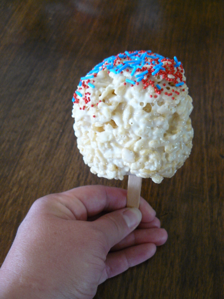 Small Fry & Co. Giant Marshmallow Rice Krispie Pops