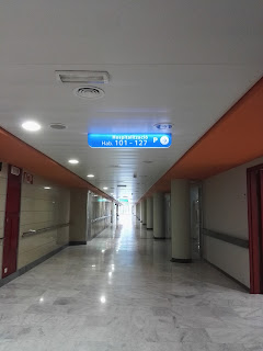 De la puerta a la esquina