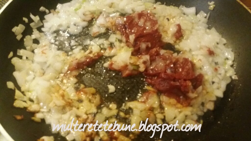 RETETE Pilaf taranesc cu cartofi la cuptor