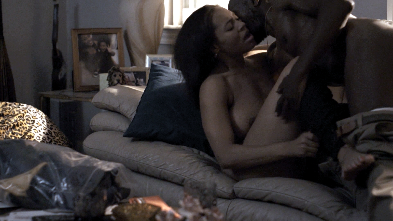 Slideshow tai isha davis nude.