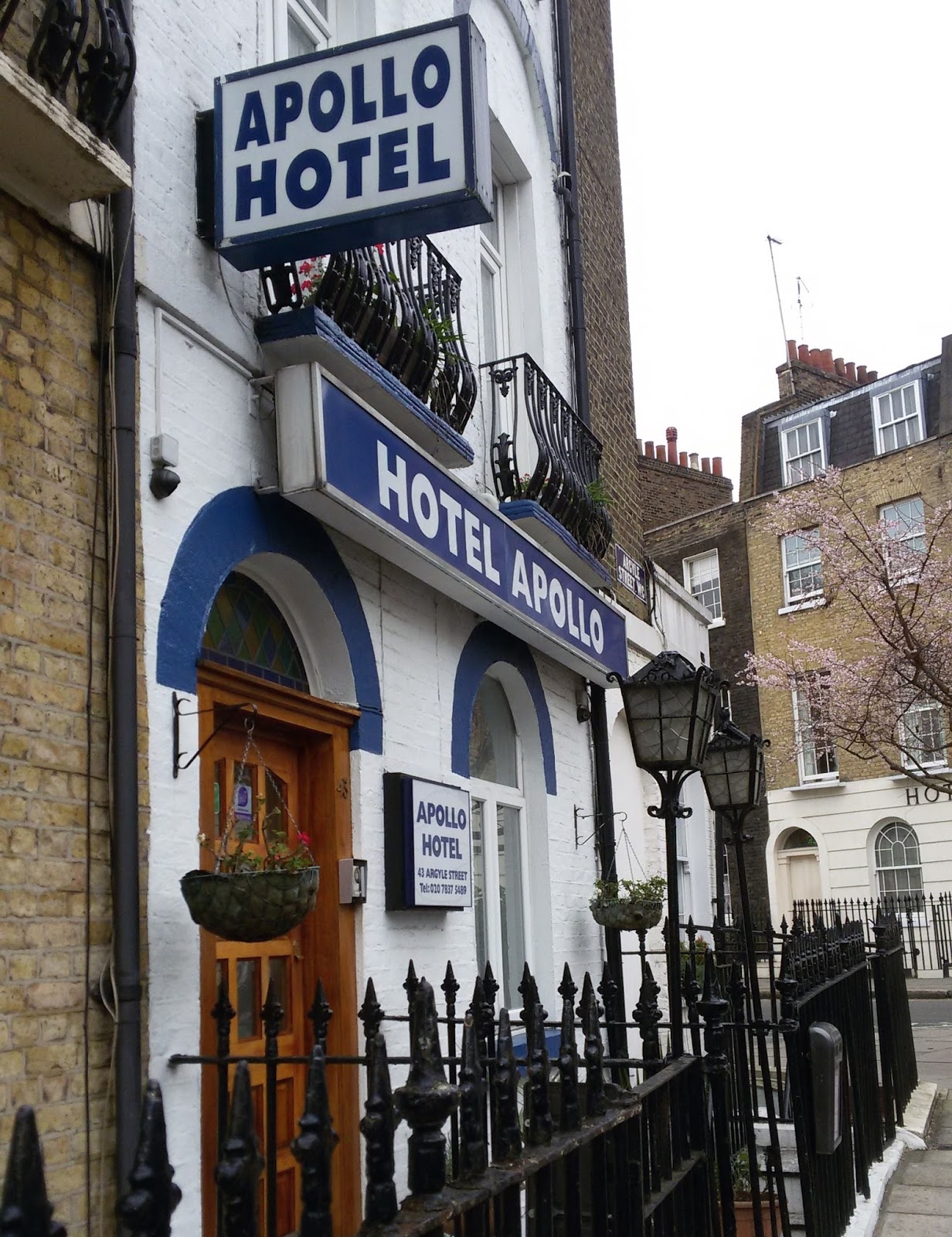 Apollo Hotel, cheap accommodation next to King’s Cross in London  Airports and hotels