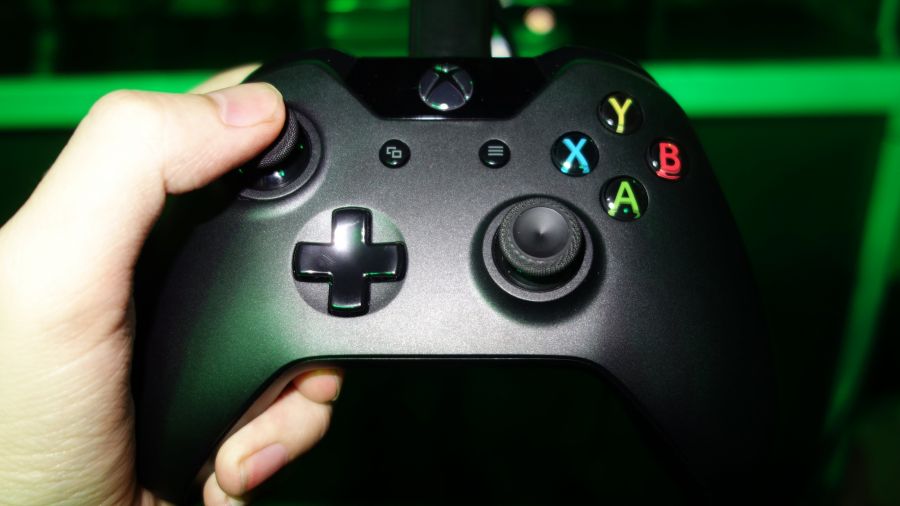 Xbox One controller will work on PCs next year. Game Helper