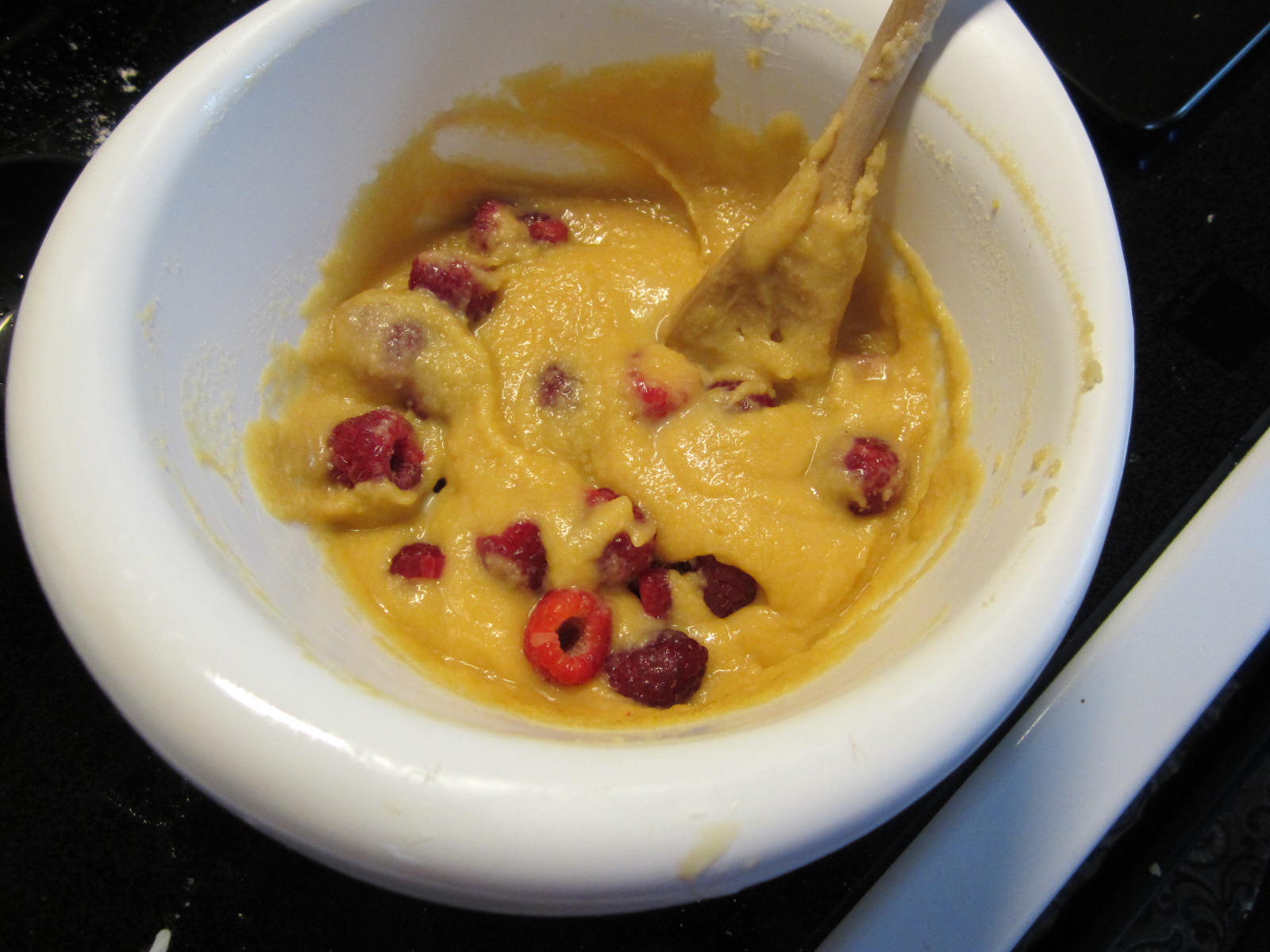 lostsentiments Raspberry and Sour Cream Muffins with Lemon Zest!