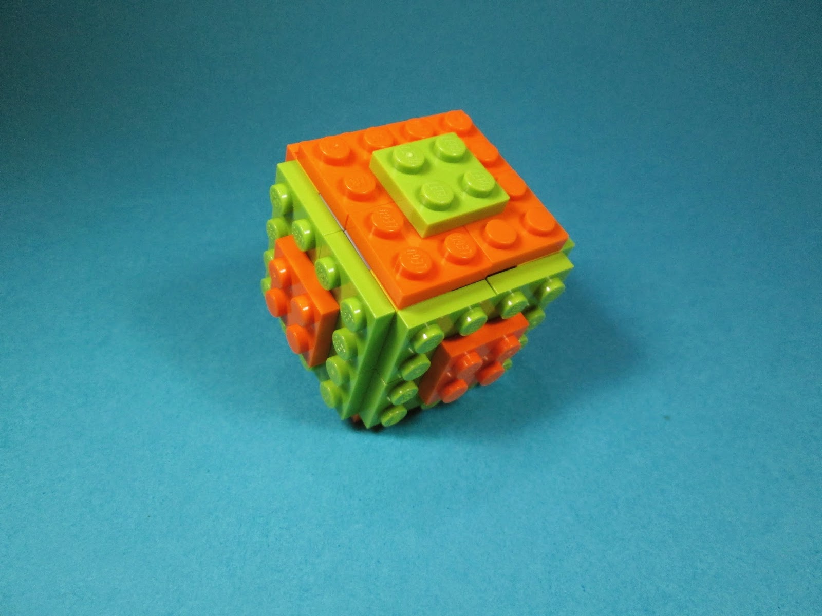 MOC LEGO cubo lima-laranja